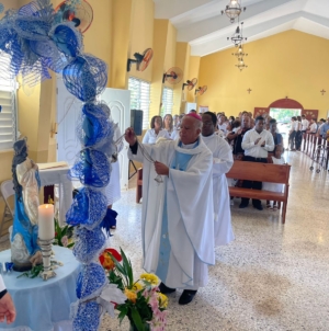 Monseñor Andrés celebró patronales en la Inmaculada Concepción-Oviedo